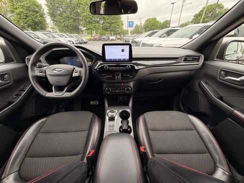 Used 2023 Ford Escape ST-Line w/ Cold Weather Package image 40