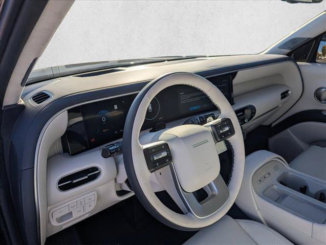 Certified 2026 Hyundai Palisade Calligraphy FWD image 12