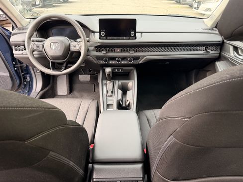 Used 2025 Honda Accord SE image 16