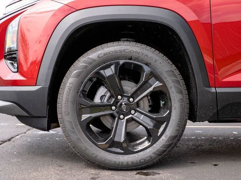 New 2026 Chevrolet Equinox LT w/ Midnight Edition FWD image 10