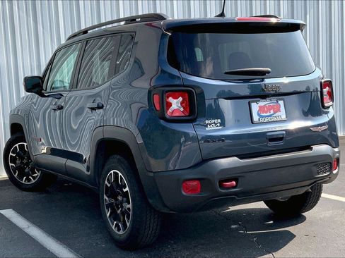 Used 2023 Jeep Renegade Trailhawk AWD/4WD image 10