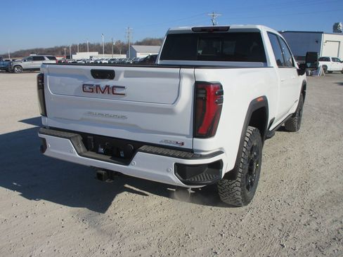 New 2026 GMC Sierra 2500 AT4 w/ AT4 Premium Plus Package image 5