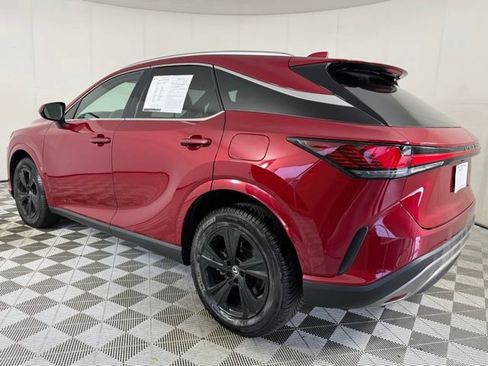 Used 2023 Lexus RX 350 Premium w/ Accessory Package (Z1) FWD image 4