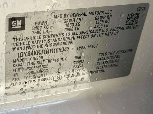 Used 2017 Cadillac Escalade ESV Platinum image 22