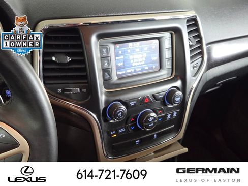 Used 2014 Jeep Grand Cherokee Laredo AWD/4WD image 25