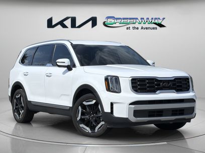 Certified 2023 Kia Telluride S