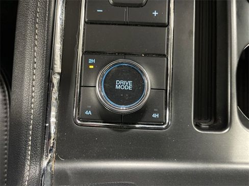 Used 2024 Ford Expedition XLT image 33