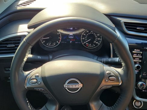 Certified 2024 Nissan Murano Platinum w/ Cargo Package FWD image 21
