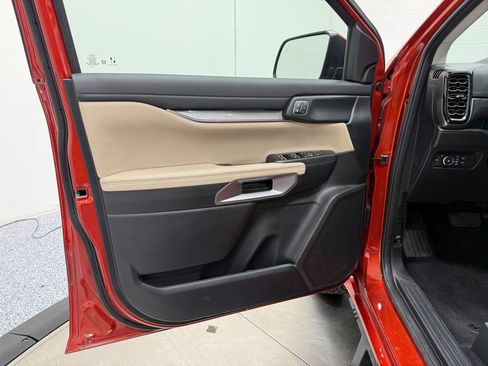 Used 2024 Ford Ranger Lariat image 9