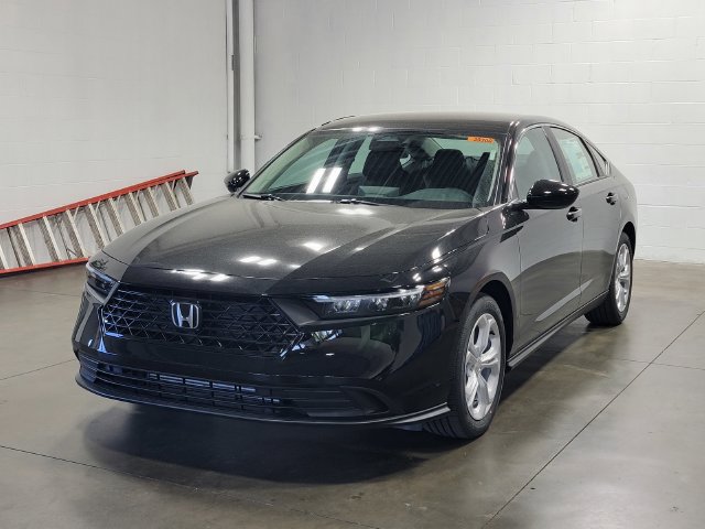 New 2026 Honda Accord LX image 2