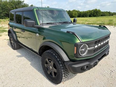 New 2025 Ford Bronco Big Bend w/ Black Diamond Package AWD/4WD image 5