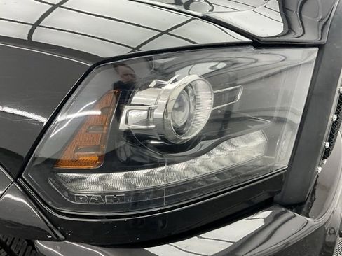 Used 2018 RAM 2500 Laramie w/ Sport Appearance Group image 27