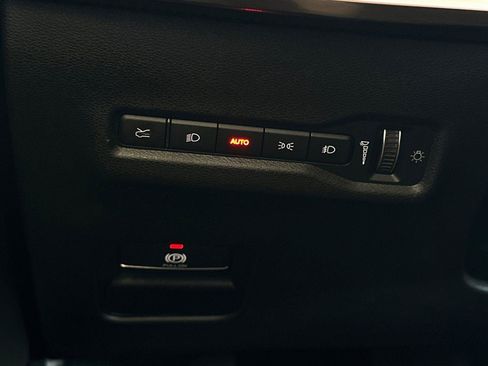 New 2025 Jeep Wagoneer S Limited image 23