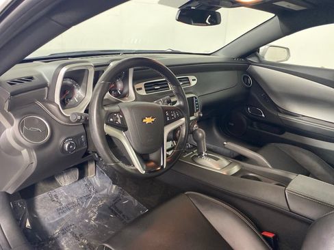 Used 2014 Chevrolet Camaro LT RWD image 11