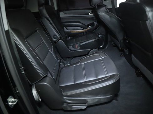 Used 2020 GMC Yukon XL Denali AWD/4WD image 34
