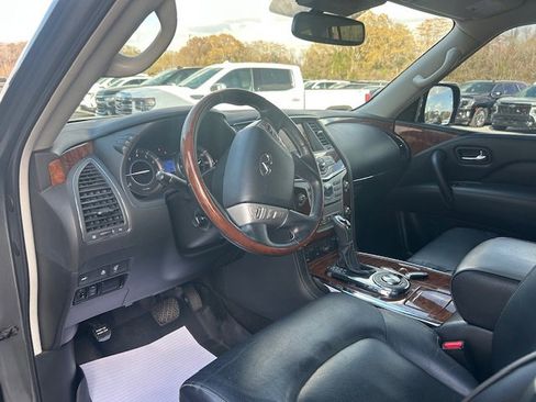 Used 2019 INFINITI QX80 Luxe w/ 22" Wheel Package image 15