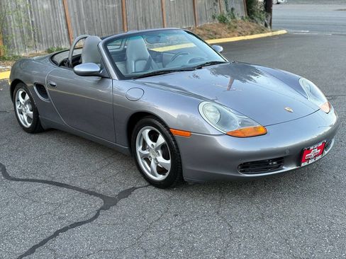 Used 2001 Porsche Boxster RWD image 3