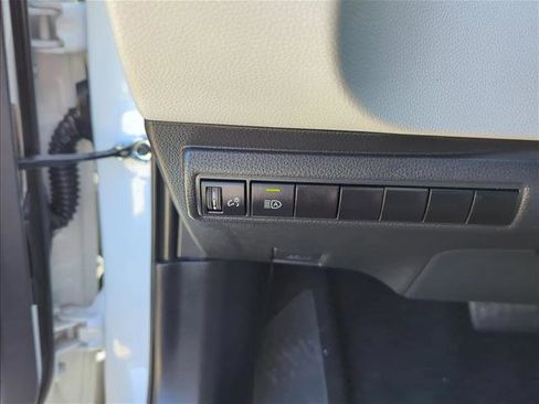 Used 2024 Toyota Corolla SE image 14