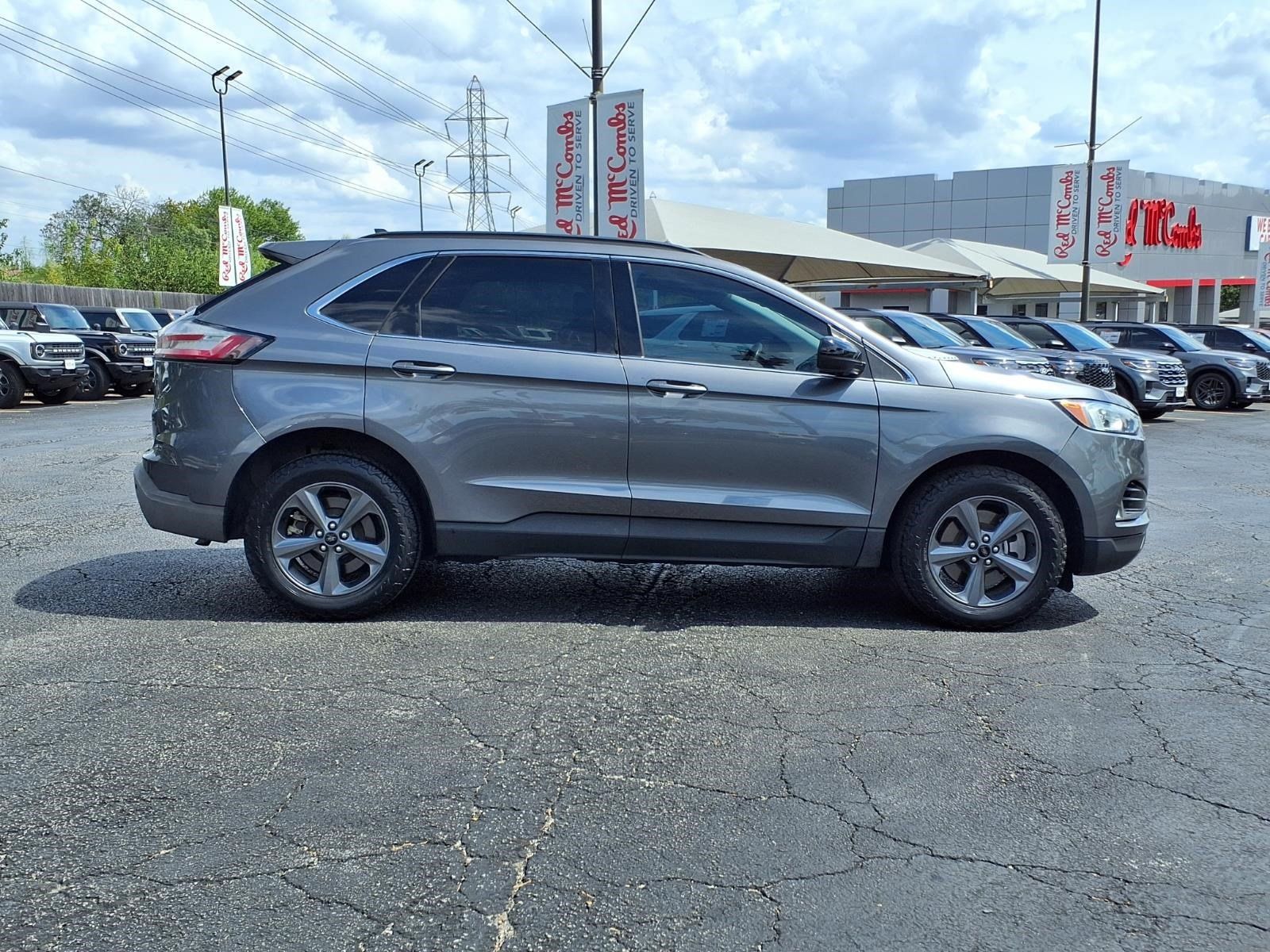Certified 2022 Ford Edge SEL w/ Sport Appearance Package AWD/4WD image 5
