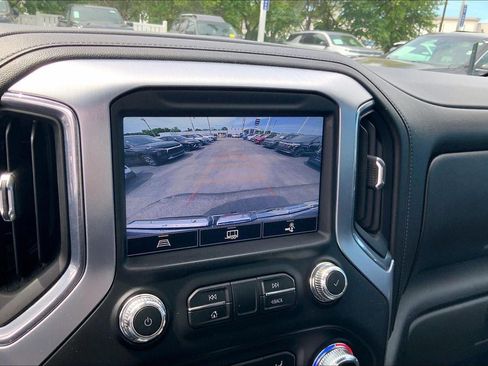 Used 2021 GMC Sierra 1500 SLT w/ SLT Premium Package AWD/4WD image 20