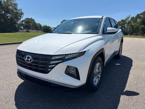 Used 2023 Hyundai Tucson SE FWD image 4
