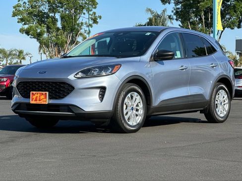 Used 2022 Ford Escape SE FWD image 7