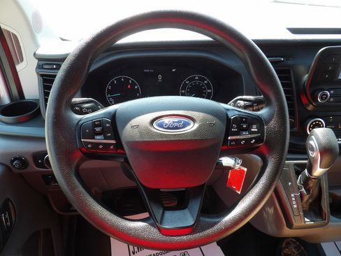 Used 2025 Ford Transit 250 Low Roof w/ Exterior Upgrade Package RWD image 20