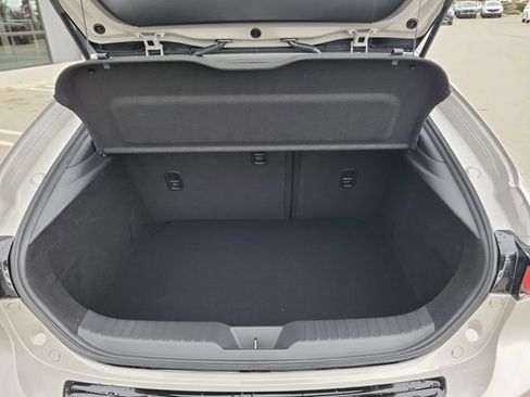 New 2026 MAZDA MAZDA3 s FWD image 27