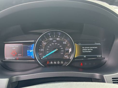 Used 2018 Ford Explorer XLT w/ Equipment Group 202A image 16