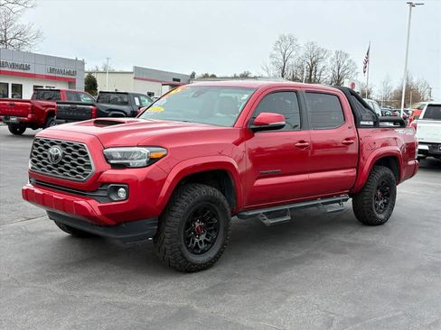 Used 2021 Toyota Tacoma TRD Sport w/ TRD Premium Sport Package image 25