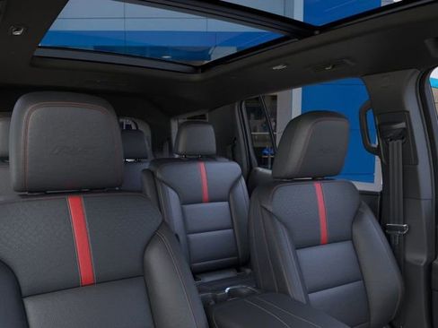 New 2026 Chevrolet Traverse RS image 24