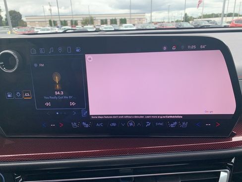 Used 2024 Chevrolet Traverse RS w/ LPO, Floor Liner Package image 22