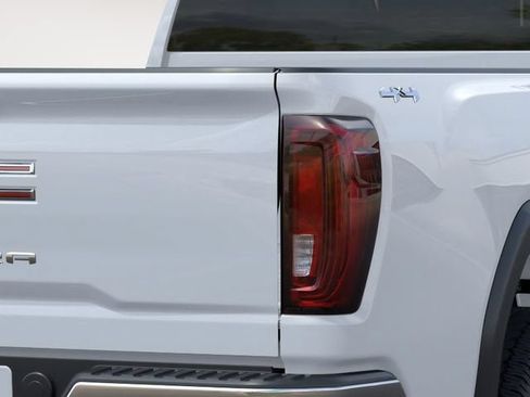 New 2026 GMC Sierra 2500 Pro w/ Convenience Package AWD/4WD image 11