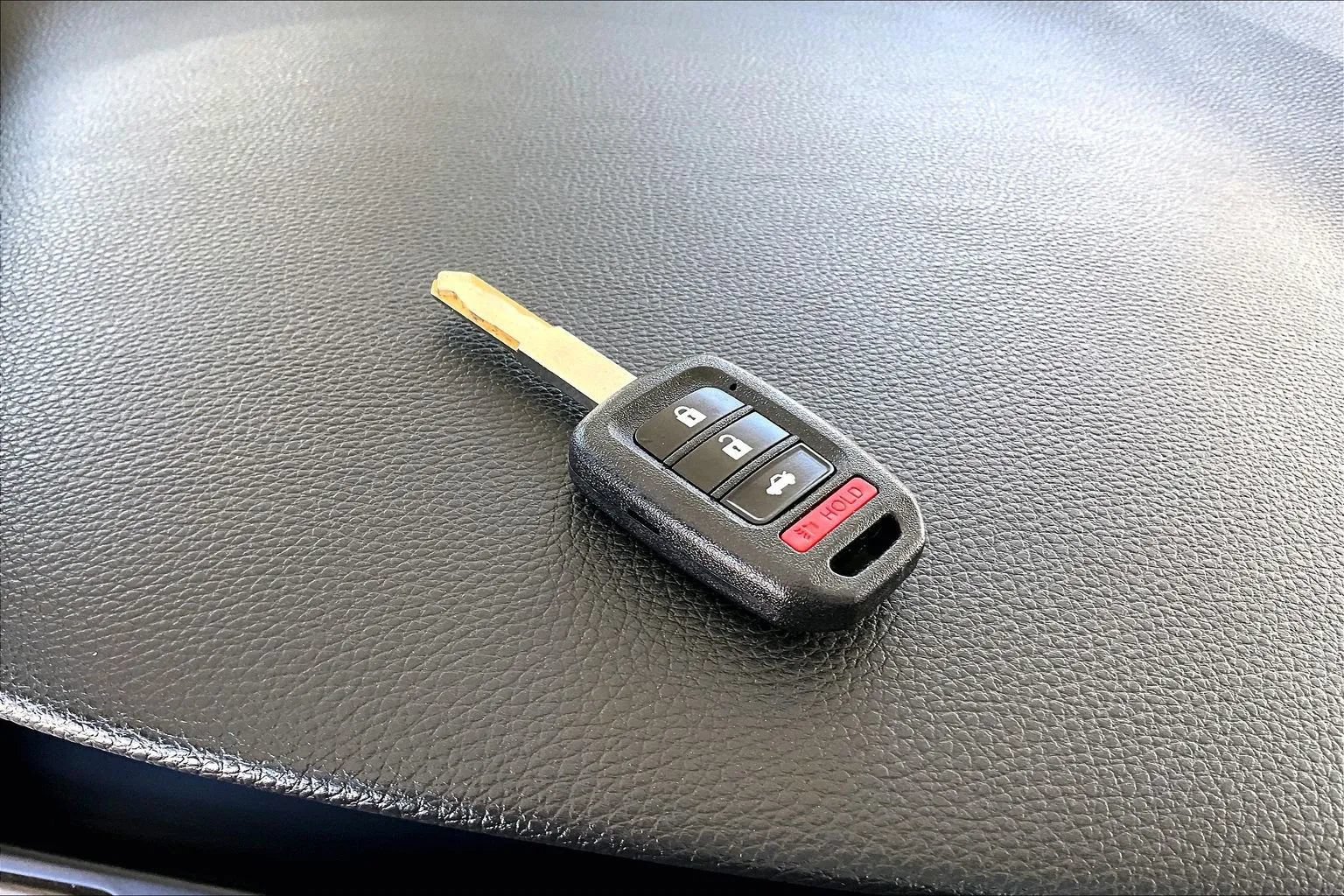 Used 2017 Honda Accord Sport image 31