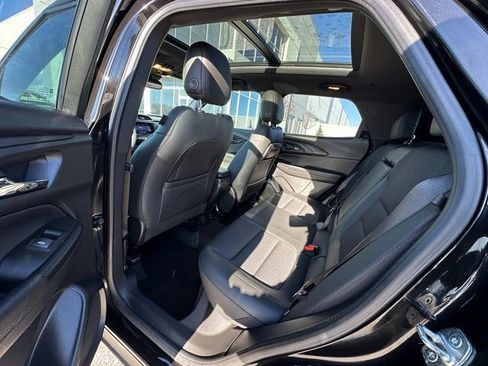 Used 2021 Chevrolet TrailBlazer RS w/ Sun and Liftgate Package image 15