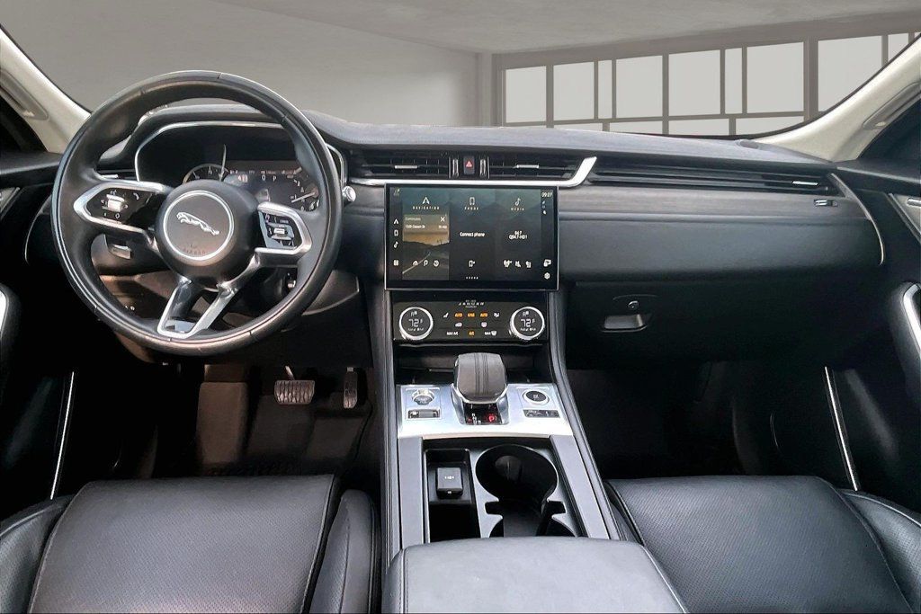 Used 2022 Jaguar F-PACE S AWD/4WD image 15