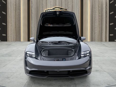Used 2023 Porsche Taycan image 67
