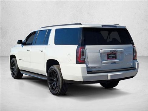 Used 2019 GMC Yukon XL SLT image 8
