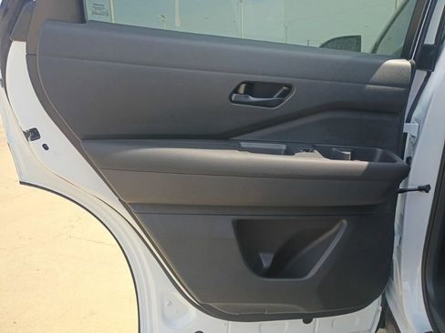 New 2026 Nissan Pathfinder SV image 26