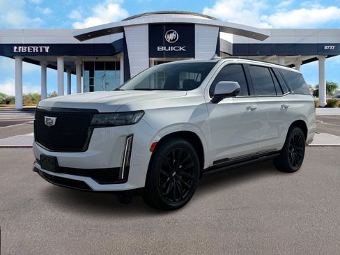 Used 2023 Cadillac Escalade Sport Platinum w/ LPO, ONYX Package image 8