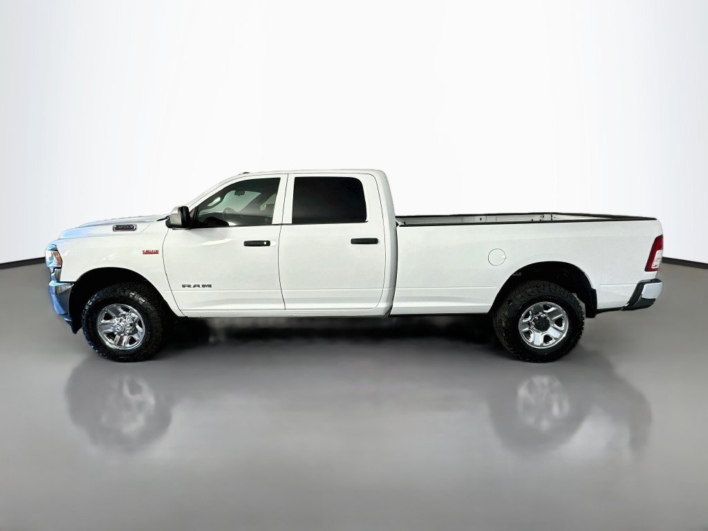 Used 2021 RAM 3500 Tradesman w/ Chrome Appearance Group AWD/4WD image 4