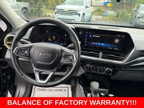 Used 2024 Chevrolet Trax ACTIV w/ Sunroof Package FWD image 17