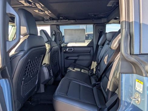 New 2025 Ford Bronco Badlands image 8