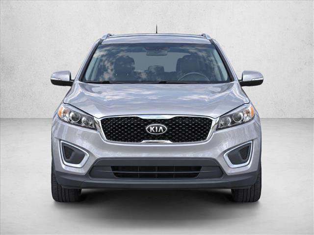 Used 2017 Kia Sorento FWD image 2
