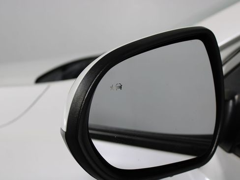 Used 2021 Buick Encore GX Select image 43