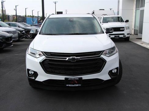 Used 2019 Chevrolet Traverse Premier w/ Redline Edition AWD/4WD image 3