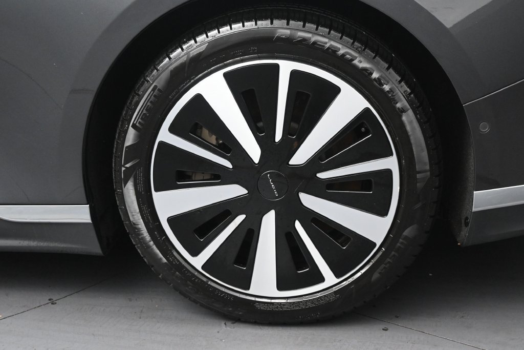 Used 2023 Lucid Air Touring AWD/4WD image 7
