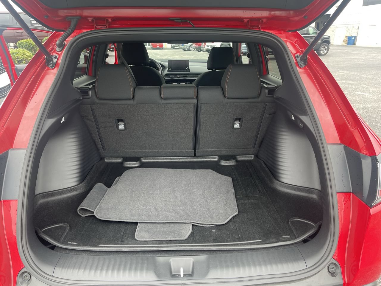 Used 2024 Honda HR-V Sport image 25