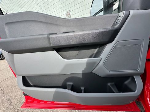 New 2026 Ford F250 XL w/ XL Chrome Package image 16