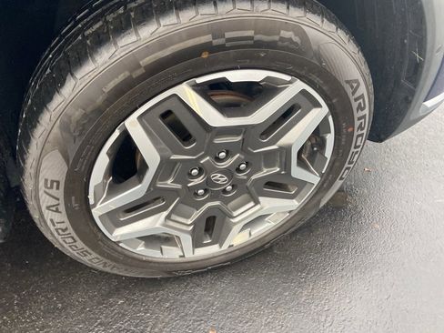 Used 2022 Hyundai Santa Fe Limited image 4